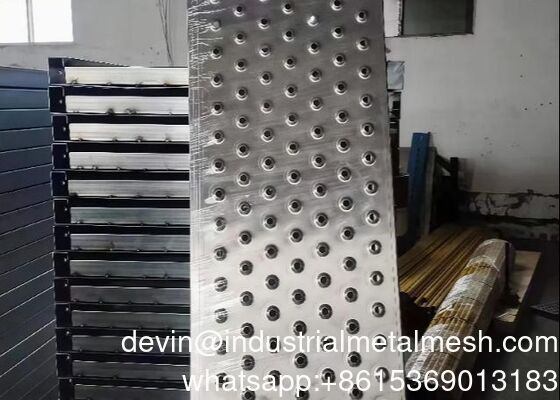 อลูมิเนียม Perforated plank Walkway Grating Perf-O Grip Strut การรักษาความปลอดภัย