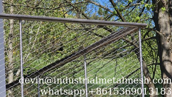 High Tensile Steel Wire Rope Net Protects Against Flying Bojects