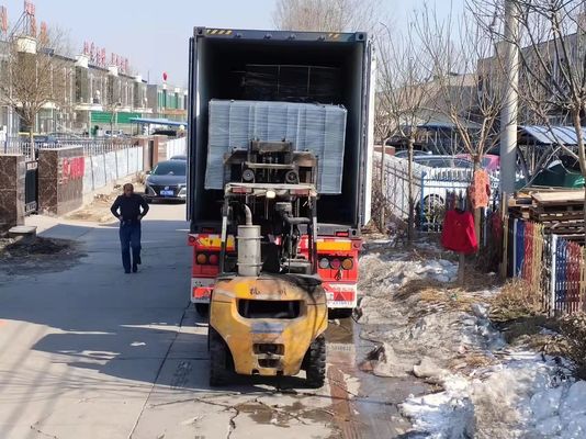 รั้วคอนกรีตเสริมเหล็ก ลวดตาข่าย สังกะสี 2 - 6 มม