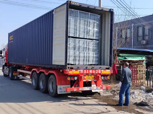 ตาข่ายลวดเชื่อมเคลือบผง 4-12 มม. รอยฟันดาบตาข่ายสวมต่อต้าน