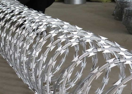 Ss430 สแตนเลส Razor Wire Cross แบบ Bto-22 กว้าง 50 ซม