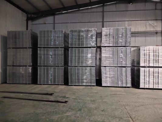 3.4mm Wire*15cm Mesh *1.22*2.44 แผนผังเครือสายผสมผสานสีดําสําหรับแคนาดา