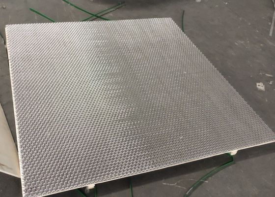 ความแข็งแรงในการดึงสูง 8x13mm เปิดเหล็กไร้สแตนเลส Crimped สาย Mesh