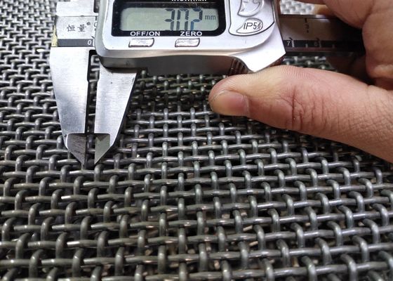 ตะแกรงลวดตาข่ายทราย 65มม. 1.5ม. X 1.95ม