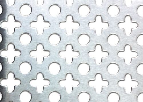 ความหนา 6 มิลลิเมตร กระดาษโลหะ perforated full leaf clover pattern