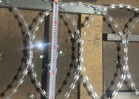 สายด้ายมีดโกนความแข็งแรงสูงสําหรับการป้องกัน Mesh / เกษตรกร