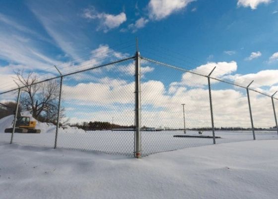 2.5 มิลลิเมตร-3.0 มิลลิเมตร Hot DIP สายคล้องเชื่อมโซ่เหล็ก 9 Gauge