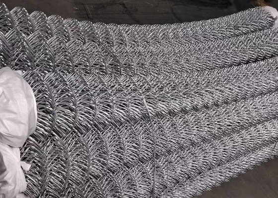 ASTM A392 อาร์เรย์รั้วตาข่ายเคลือบสีเคลือบ Polymer สำหรับ Engineerings