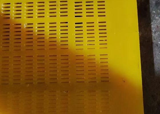 ความหนา 30 มิลลิเมตร สี่เหลี่ยม Polyurethane Screen Mesh