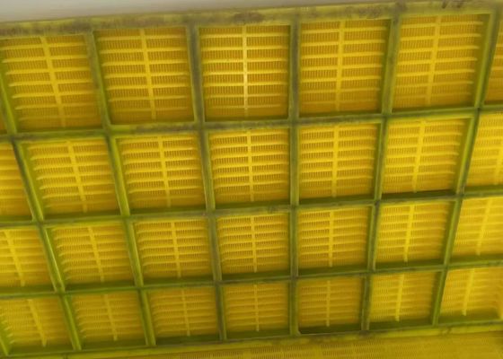 300x1200mm โพลียูเรเทน PU โมดูลาร์สกรีนพานีล ประสิทธิภาพการแยกสูง