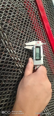 Self Cleaning Polyurethane Vibrating Sieve Screen Red Color