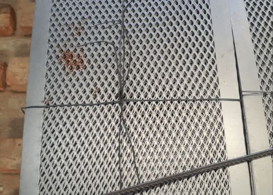 กรองตกแต่ง 304 สแตนเลสตาข่ายโลหะพรุน