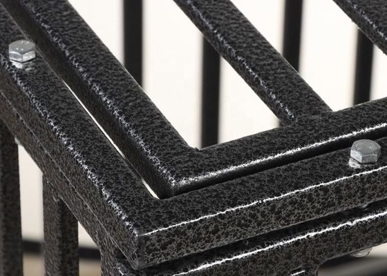 บ้านสุนัขสัตว์เลี้ยงพับได้โลหะพับได้พร้อมถาดถอดได้