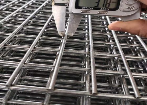 แผงรั้วโค้ง 3 มิติ เคลือบพีวีซี รั้วดัดสามเหลี่ยม >= 100 ตร.ม