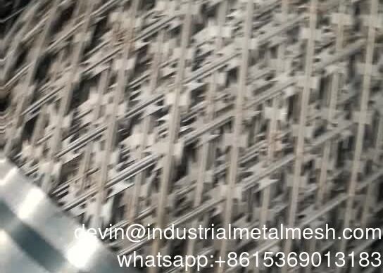 High Zinc Coated Razor Wire Welded Mesh 100X150mm