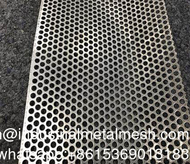 ราคาโรงงาน Custom Hole 304 316L สแตนเลส โป้โลหะ perforated สําหรับแผ่นรั้ว