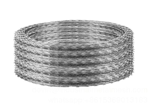 ลวดมีดโกน SGS แบบจุ่มร้อน Concertina ลวดหนาม 2.0m-10.0m ความยาว