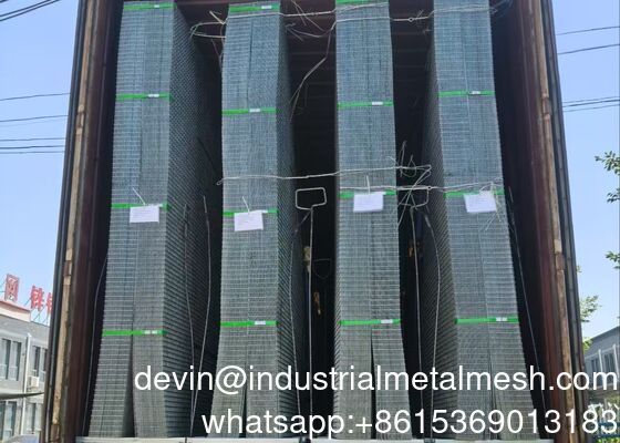 แผงตาข่ายลวดเหล็กเชื่อมเคลือบ PVC คุณภาพสูงสำหรับสภาพแวดล้อมทางทะเล