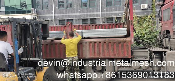 เครื่องปักเหล็กคาร์บอนที่ทนทานที่มีเคลือบซีนก์ที่ปักร้อน
