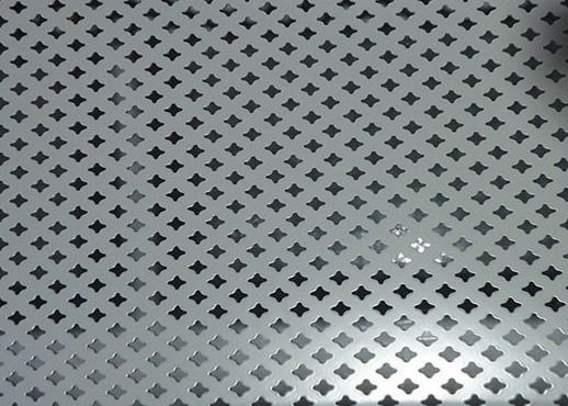 ผนังห้องครัวเชิงพาณิชย์ครอบคลุมตาข่ายโลหะพรุนอายุการใช้งานนาน