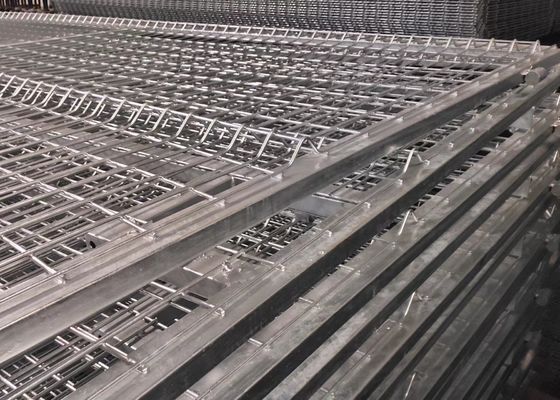 4.0mm 5.0mm Curved Welded Wire Mesh 3d Wire Fence Panels ป้องกันการกัดกร่อน