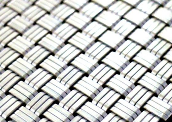 เครื่องประดับ Ss316 สถาปัตยกรรม Woven Wire Mesh โลหะ Crimped Screen สําหรับหน้าต่างอาคาร