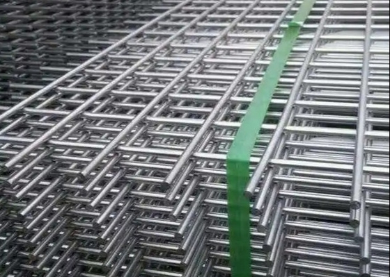 แผ่นตาข่ายลวดเชื่อมขนาด 20x20 ซม. 4 มม. สำหรับงานก่อสร้าง
